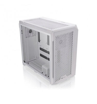 <p><strong>Thermaltake CTE C750 Air Snow</strong></p>